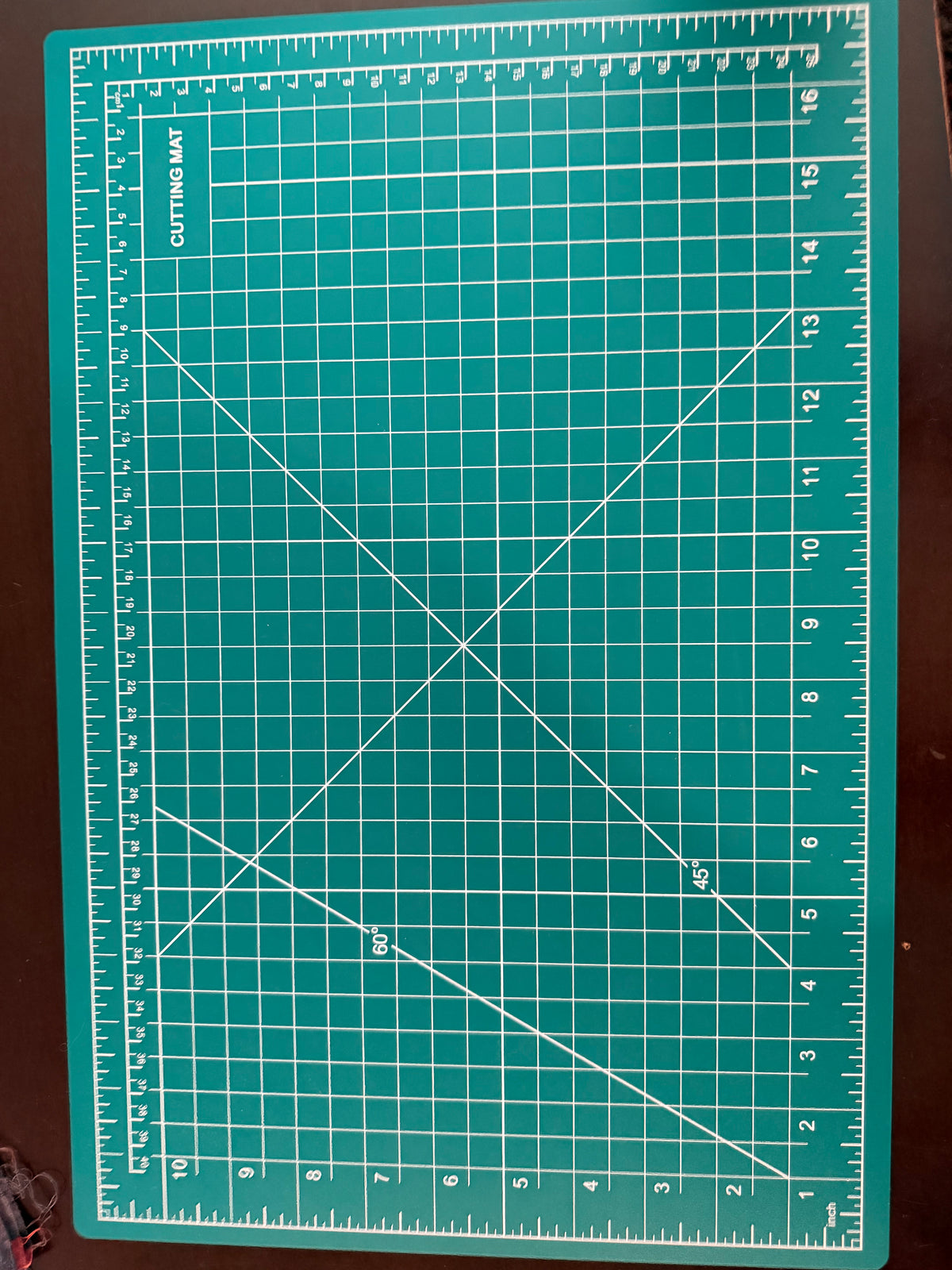 12” x 18” Self-Healing Cutting Mat – Double Sided