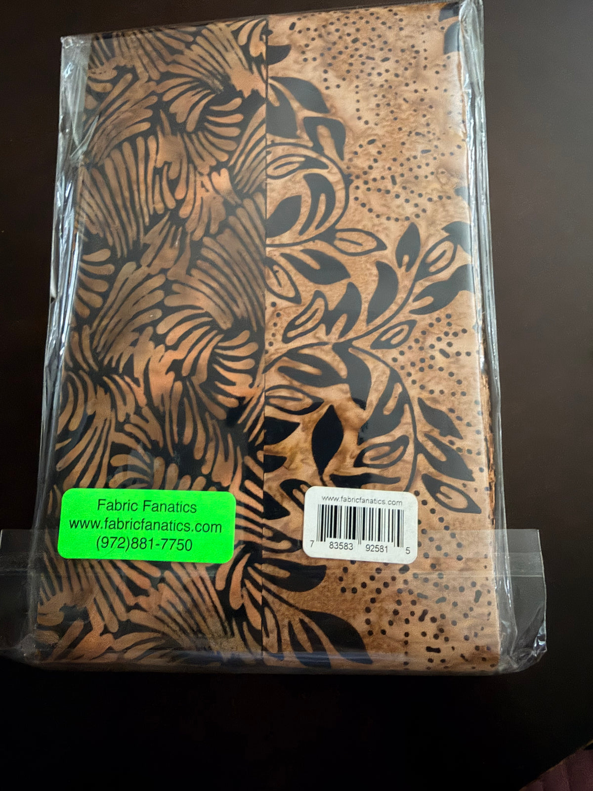 Tiger’s Eye Batik 2½” Strip Pack – 20 Brown & Black Strips